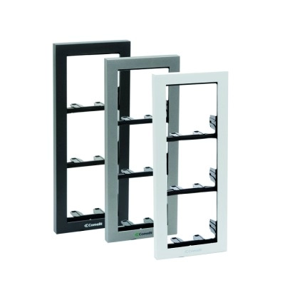 33113A <div itemprop="description"> CADRES PORTE-MODULES + ENCADREMENT. NÂ°MODULES: 3 COULEUR: A</div>