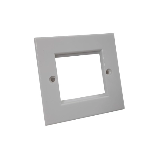 					ADI-FP-S-1 ADI PRO ADI/ACC-C5-6-1XFP-WHT-1 Plaque de face de module simple en cuivre pour connecteur, 1 lot