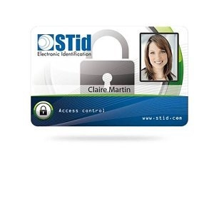 CCTW360_AP <div itemprop="description">Badge UHF Gen2 Prog Etsi Format Iso</div>