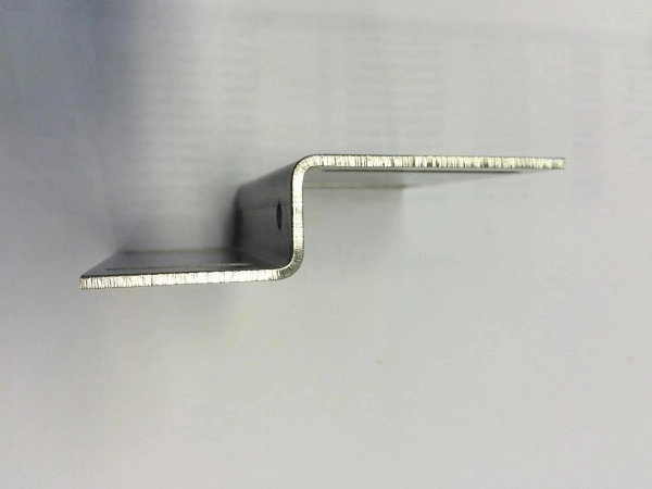 V54536-M108-A100 MK-4000-5 Equerre de fixation en Z