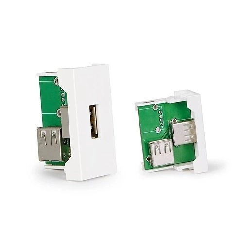 WP-47U Module 22,5x45 Blanc  USB A Femelle 90°